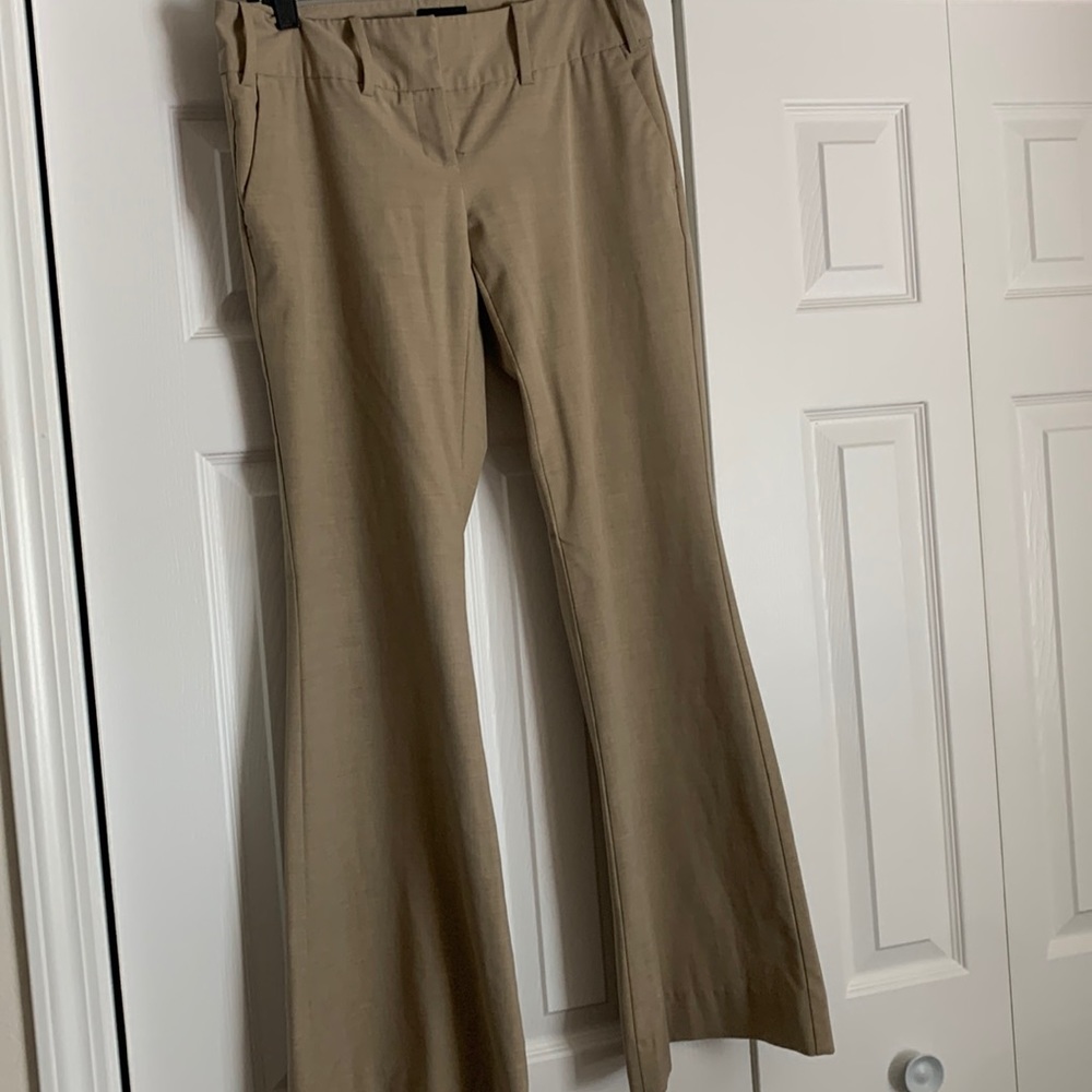 The Limited Drew Fit Kahki pants